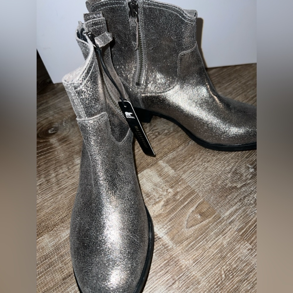Sorel Lola II Bootie Waterproof Side Zip Size 8.5